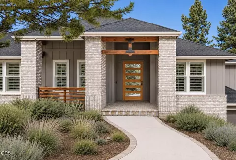 3374 NW Windwood Way, Bend, OR 97703