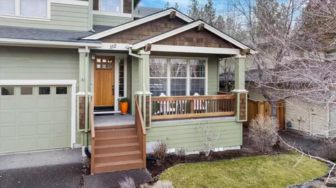 Exterior - 512 NW Flagline Dr, Bend, OR 97703 photo 5 of 7