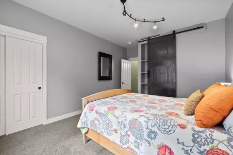 Bedroom - 512 NW Flagline Dr, Bend, OR 97703 photo 2 of 10