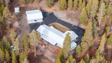 View/Area - 1406 Circle Bar Dr, La Pine, OR 97739 photo 1 of 3