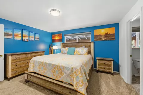 Bedroom - 1406 Circle Bar Dr, La Pine, OR 97739 photo 2 of 7