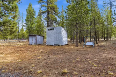 Exterior - 1406 Circle Bar Dr, La Pine, OR 97739 photo 13 of 13