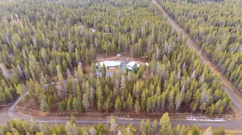 View/Area - 1406 Circle Bar Dr, La Pine, OR 97739 photo 2 of 3