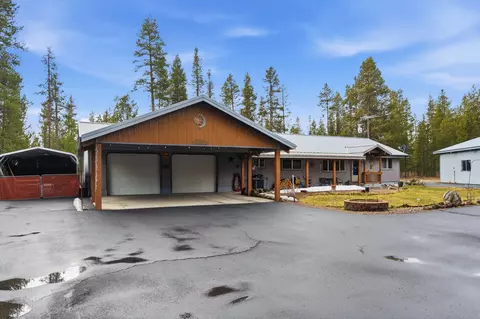 1406 Circle Bar Dr, La Pine, OR 97739
