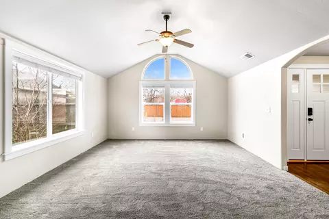 Living - 3288 Grant Rd, Central Point, OR 97502 photo 3 of 3