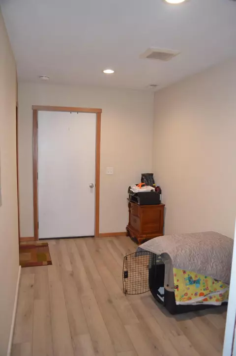 Entry Way - 53425 Kokanee Ln, La Pine, OR 97739 photo 1 of 1