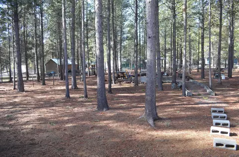 Exterior - 53425 Kokanee Ln, La Pine, OR 97739 photo 4 of 8
