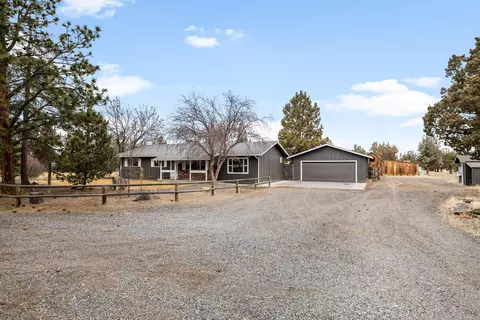 22860 Buckskin Ct, Bend, OR 97701