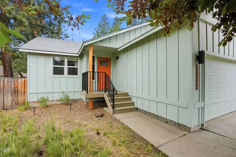 60987 Lodgepole Dr, Bend, OR 97702