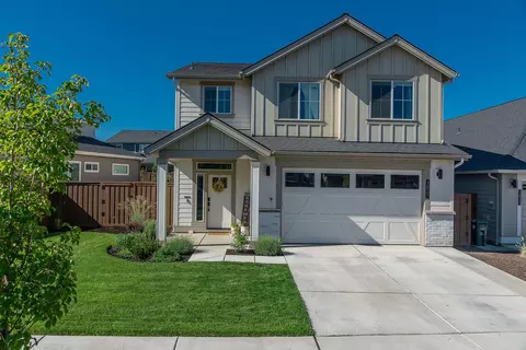 3027 NE Moreno Pl, Bend, OR 97701