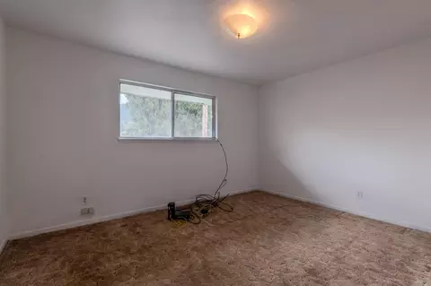 Bedroom - 214 Berglund St, Rogue River, OR 97537 photo 1 of 4