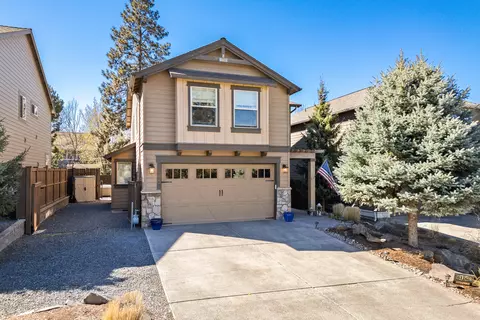 61163 Ambassador Dr, Bend, OR 97702
