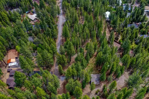 56665 Lloyd Way, Bend, OR 97707 photo 2