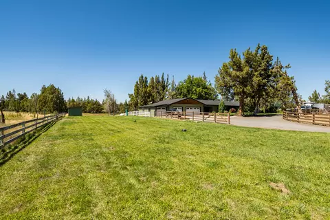 Exterior - 62111 Cody Rd, Bend, OR 97701 photo 20 of 20