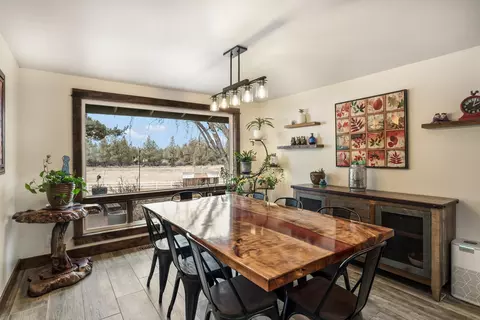 Dining - 62111 Cody Rd, Bend, OR 97701 photo 2 of 2