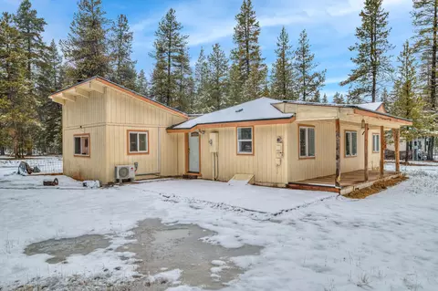 52351 Dustan Rd, La Pine, OR 97739