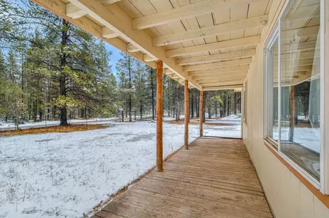 Exterior - 52351 Dustan Rd, La Pine, OR 97739 photo 3 of 11