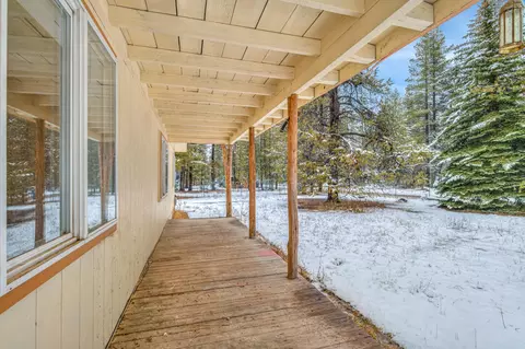 Exterior - 52351 Dustan Rd, La Pine, OR 97739 photo 2 of 11