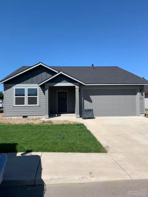 653 Liberty Dr, Metolius, OR 97741