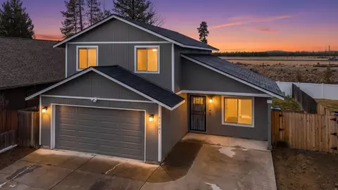 51281 Riley Ln, La Pine, OR 97739