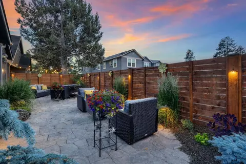 Exterior - 61407 Kobe St, Bend, OR 97702 photo 8 of 8
