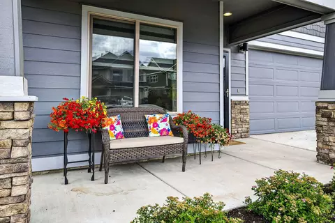Exterior - 61407 Kobe St, Bend, OR 97702 photo 2 of 8