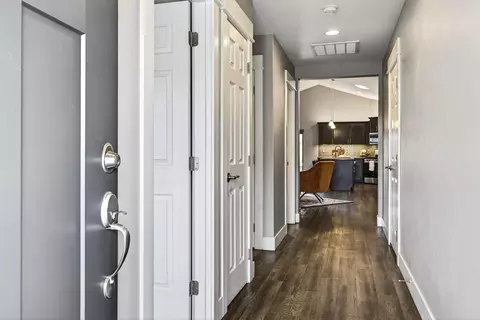 Entry Way - 61407 Kobe St, Bend, OR 97702 photo 1 of 1