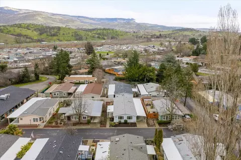 Undisclosed, Phoenix, OR 97535 photo 30