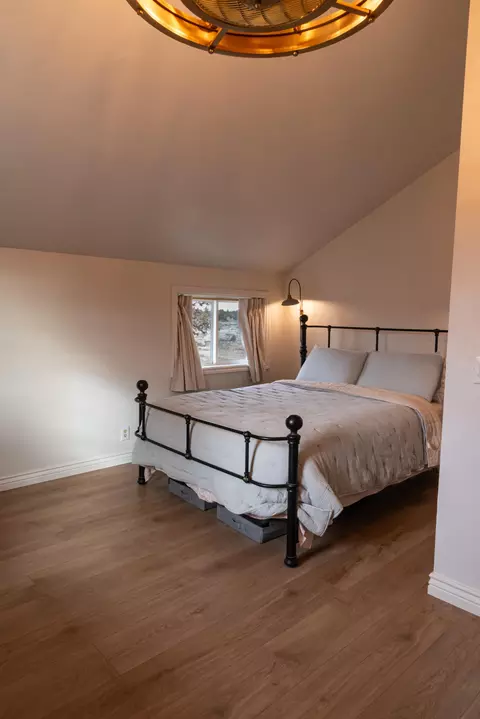 Bedroom - 9337 SW Willard Rd, Bend, OR 97701 photo 1 of 4