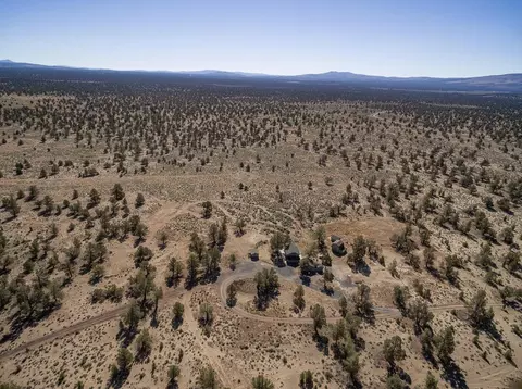 View/Area - 9337 SW Willard Rd, Bend, OR 97701 photo 1 of 1