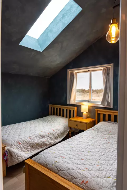Bedroom - 9337 SW Willard Rd, Bend, OR 97701 photo 4 of 4