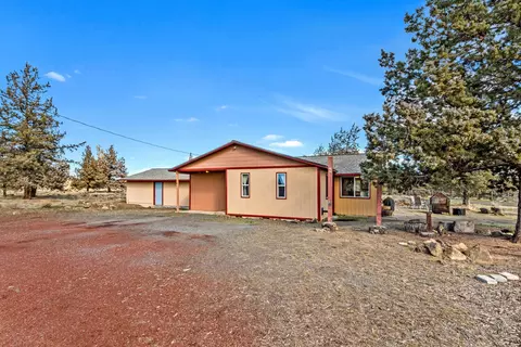16055 SW Chinook Dr, Terrebonne, OR 97760