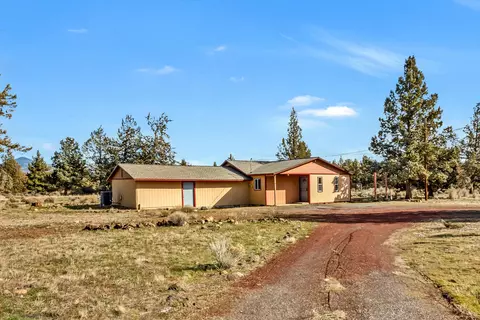 16055 SW Chinook Dr, Terrebonne, OR 97760