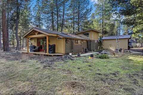 Exterior - 56585 Lunar Dr, Bend, OR 97707 photo 2 of 12