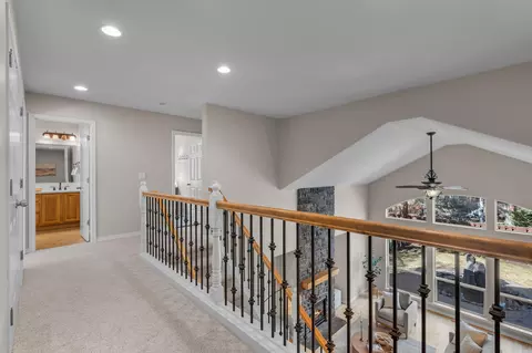 Entry Way - 61041 Chamomile Pl, Bend, OR 97702 photo 3 of 4