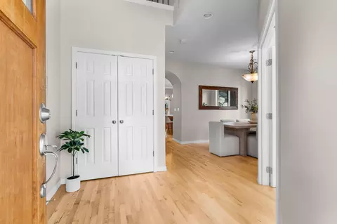 Entry Way - 61041 Chamomile Pl, Bend, OR 97702 photo 1 of 4