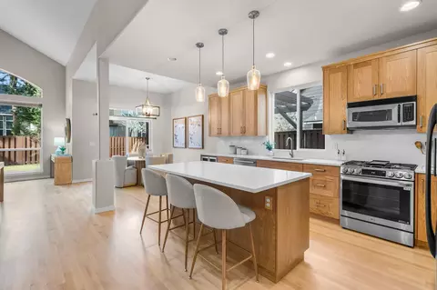 Kitchen - 61041 Chamomile Pl, Bend, OR 97702 photo 1 of 3
