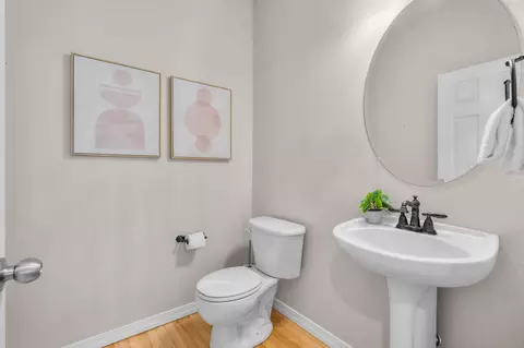 Bath - 61041 Chamomile Pl, Bend, OR 97702 photo 1 of 4