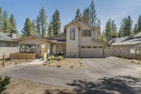18171 Forestbrook Loop #9, Bend, OR 97707