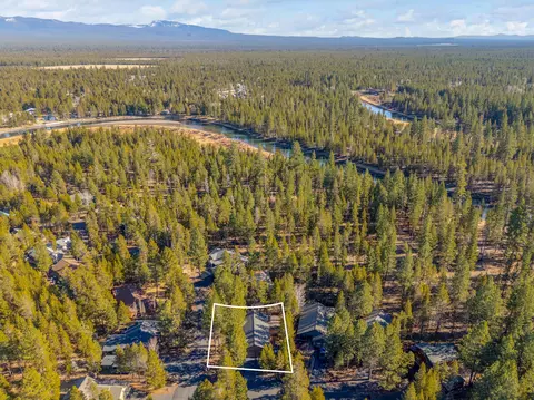 View/Area - 55595 Wagon Master Way, Bend, OR 97707 photo 3 of 3