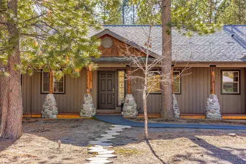 Exterior - 55595 Wagon Master Way, Bend, OR 97707 photo 2 of 7