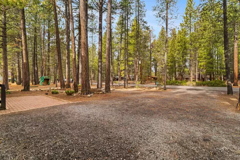 Exterior - 17039 Cooper Dr, Bend, OR 97707 photo 15 of 15