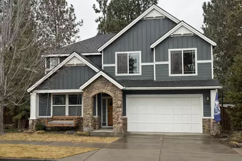 61047 Snowberry Pl, Bend, OR 97702