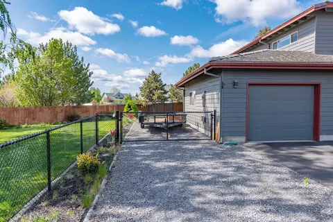 Other - 21445 Bradetich Loop, Bend, OR 97701 photo 2 of 2