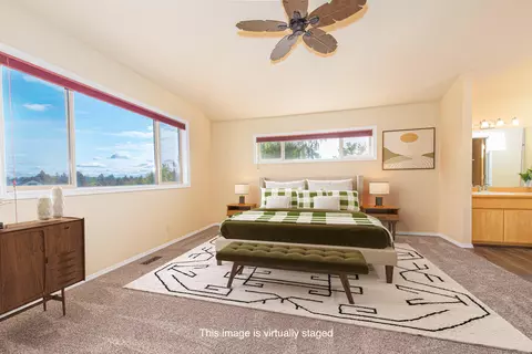 Bedroom - 21445 Bradetich Loop, Bend, OR 97701 photo 2 of 3