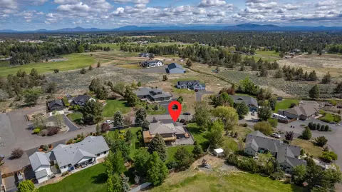 View/Area - 21445 Bradetich Loop, Bend, OR 97701 photo 2 of 2