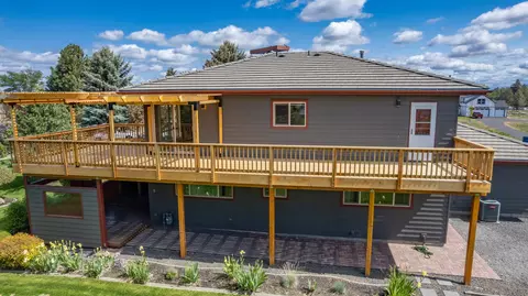 Exterior - 21445 Bradetich Loop, Bend, OR 97701 photo 6 of 6