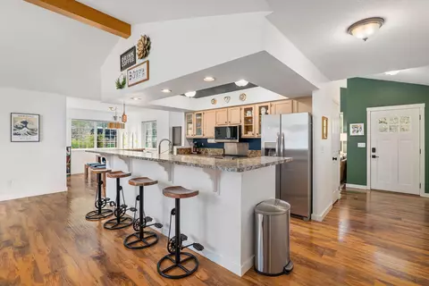 342 Appaloosa Ln, Grants Pass, OR 97526