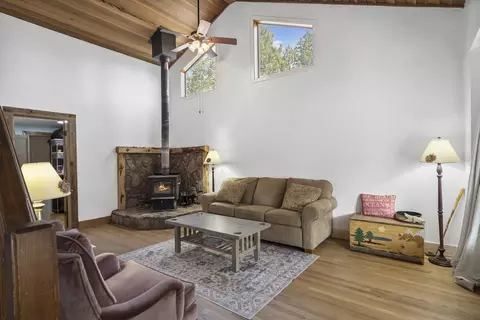 Living - 61585 E Lake Dr, Bend, OR 97702 photo 1 of 3