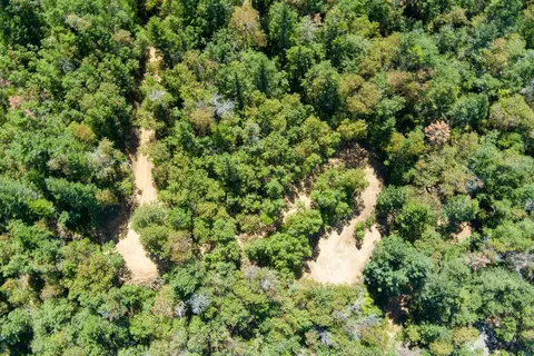 2091 Knowles Rd, Medford, OR 97501